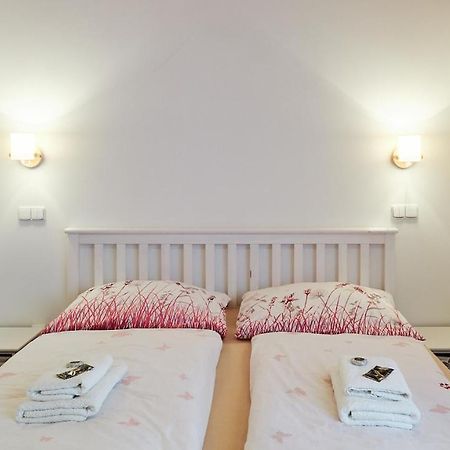 Pouzdrany Apartmany Habanska, Cely Dum מראה חיצוני תמונה