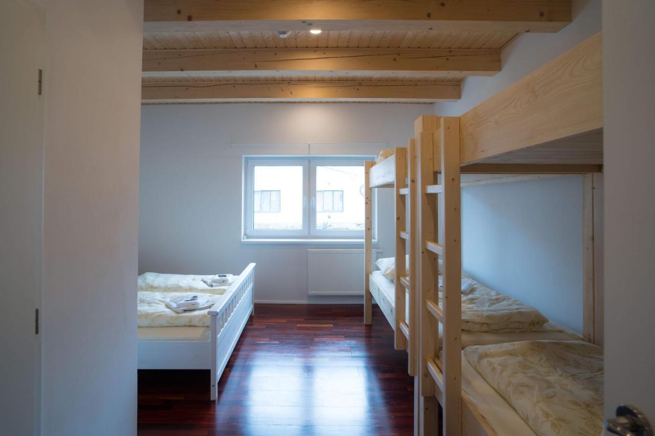 Pouzdrany Apartmany Habanska, Cely Dum מראה חיצוני תמונה