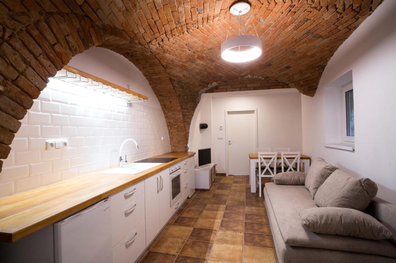 Pouzdrany Apartmany Habanska, Cely Dum מראה חיצוני תמונה