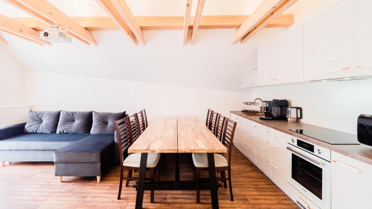 Pouzdrany Apartmany Habanska, Cely Dum מראה חיצוני תמונה